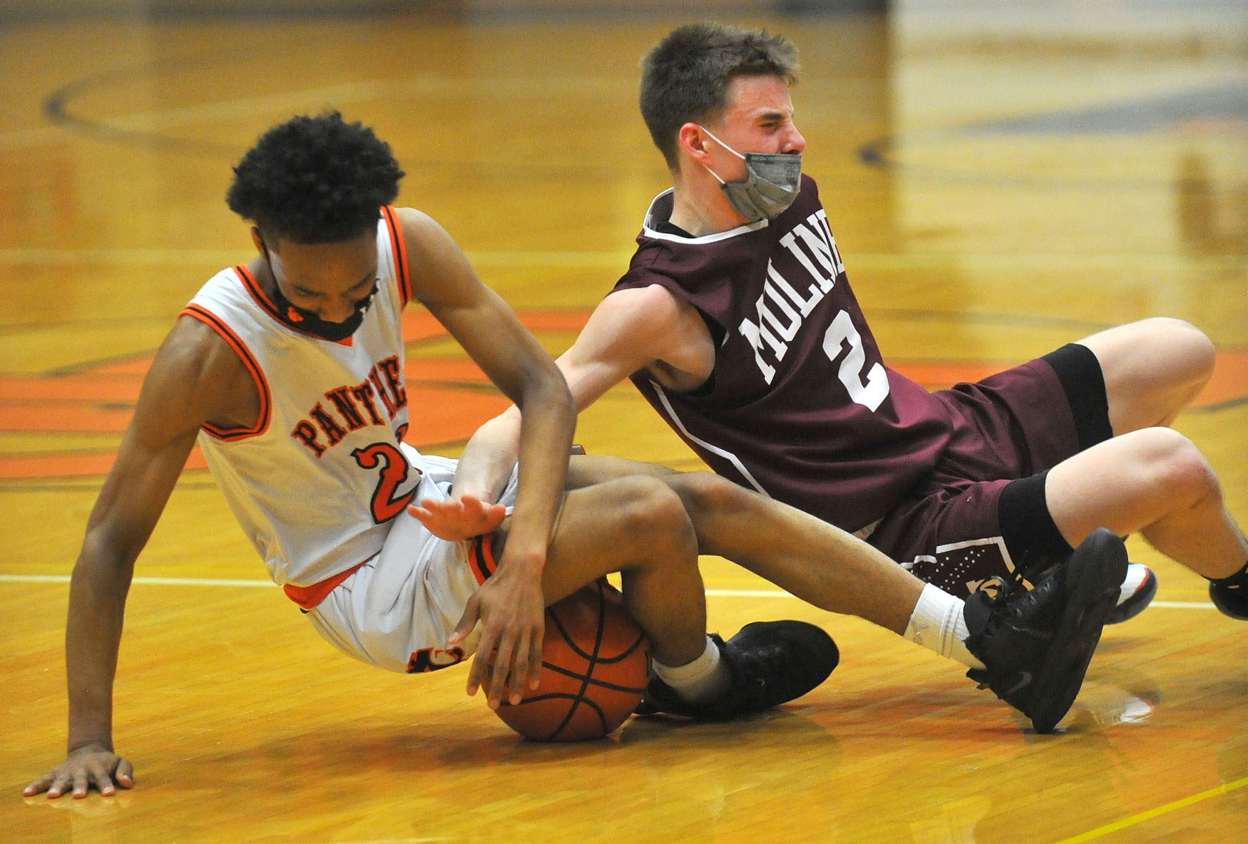 022621-qc-spt-moline-uths boys-092